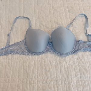 32DD baby blue VS bra great condition